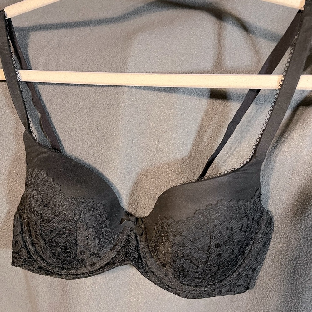 Victoria’s Secret bra bundle